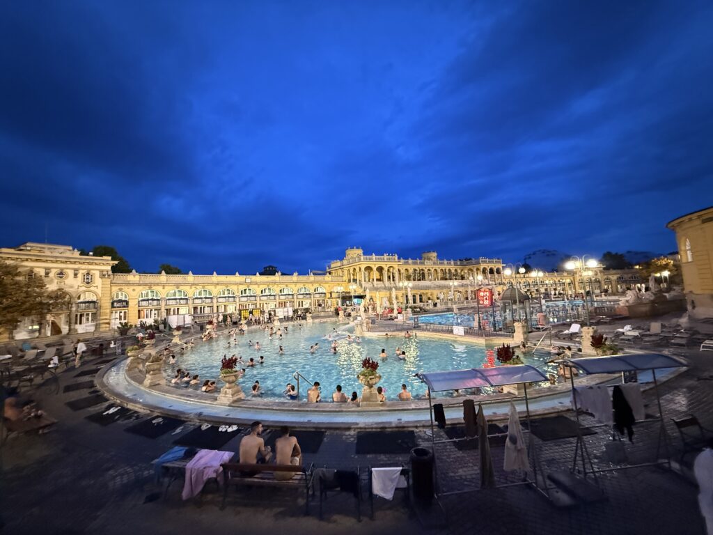 Badepalast seit 1913: Der Budapester Architekt Győző Czigler entwarf das Széchenyi-Bad.